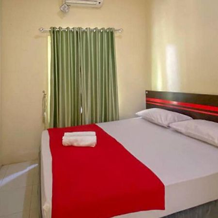 Rama Shinta Homestay Near Gembiral Loka Zoo Redpartner Yogyakarta Exterior photo